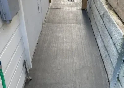 Concrete side path Beenleigh